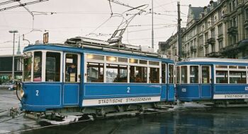 Weitere Fotos von historischen Trams.