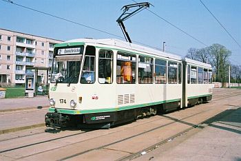 Tatra KT4