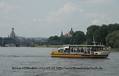 © Uwe Wittenfeld 2012-05-28 | Click to enlarge!